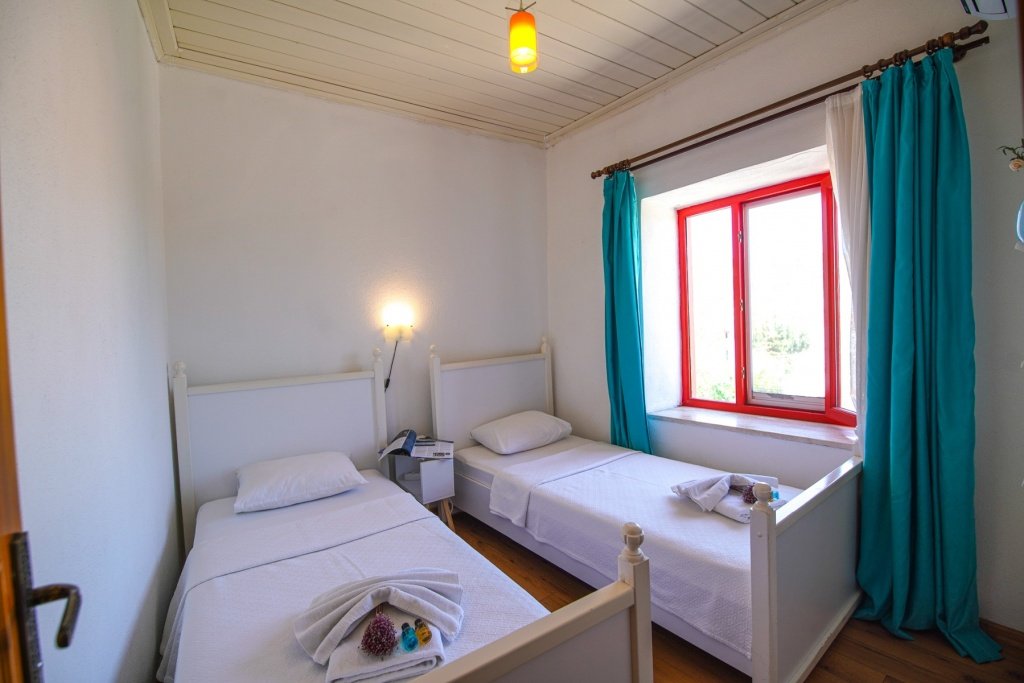 Comfort Suit Şehir Manzaralı Oda 4 görseli