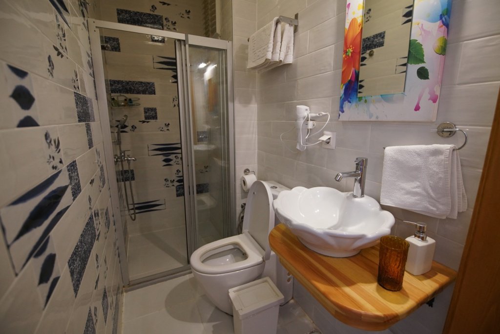 Comfort Suit Şehir Manzaralı Oda 4 görseli